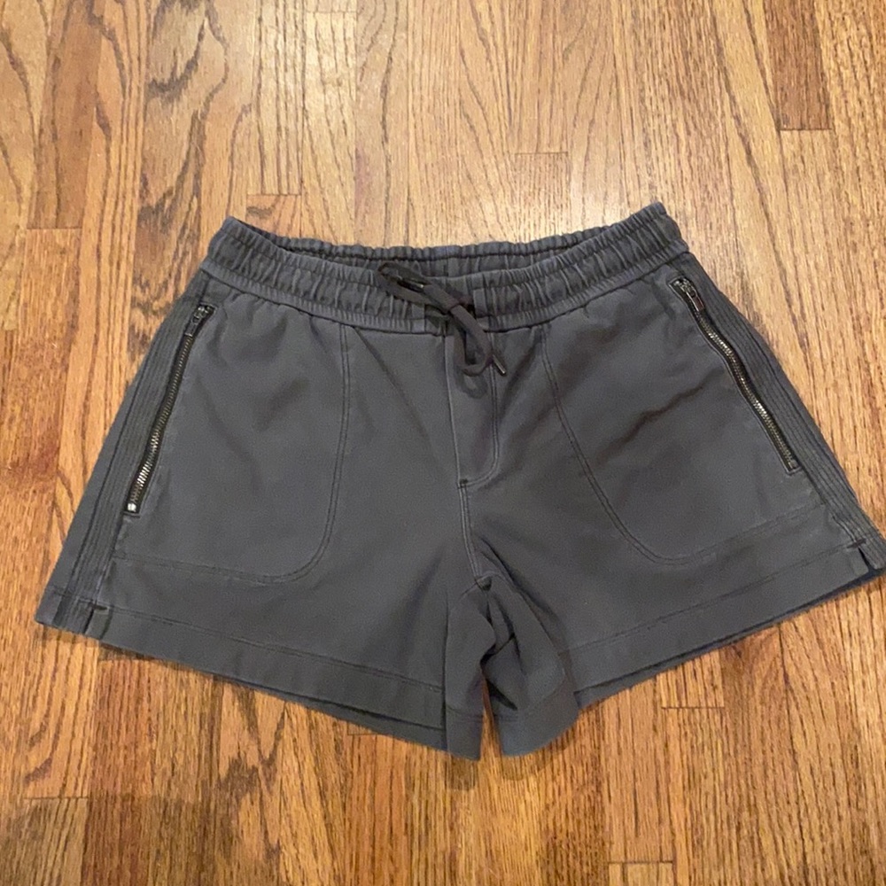 Size 0 Athleta Shorts